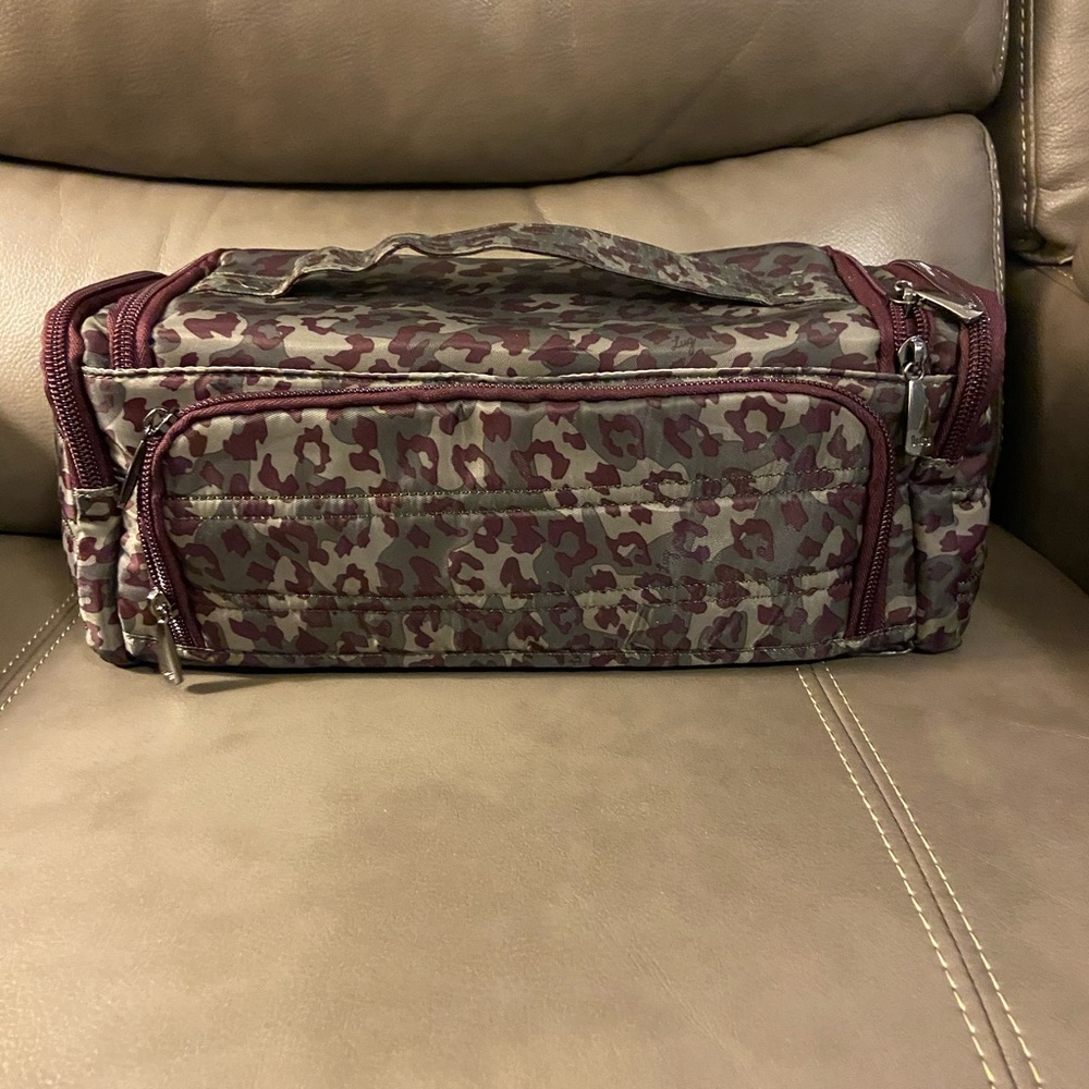 Lug Trolley Leopard Berry